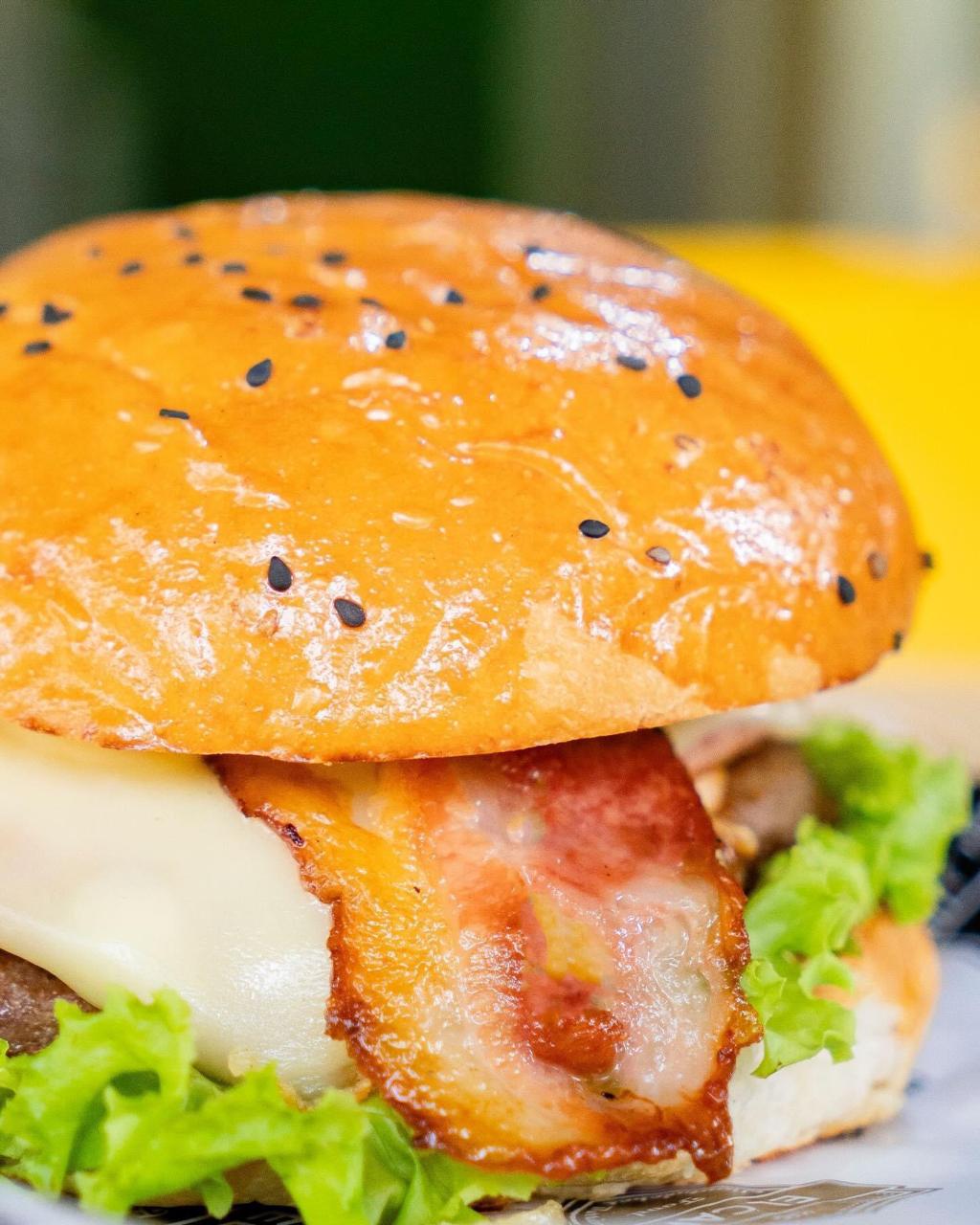 SUPER CAPIBURGUER